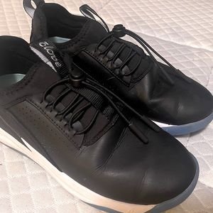 Clove Black Blue Nurse Shoes Size 7